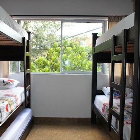 Apartamentos Excelente Ubicacion メデジン エクステリア 写真