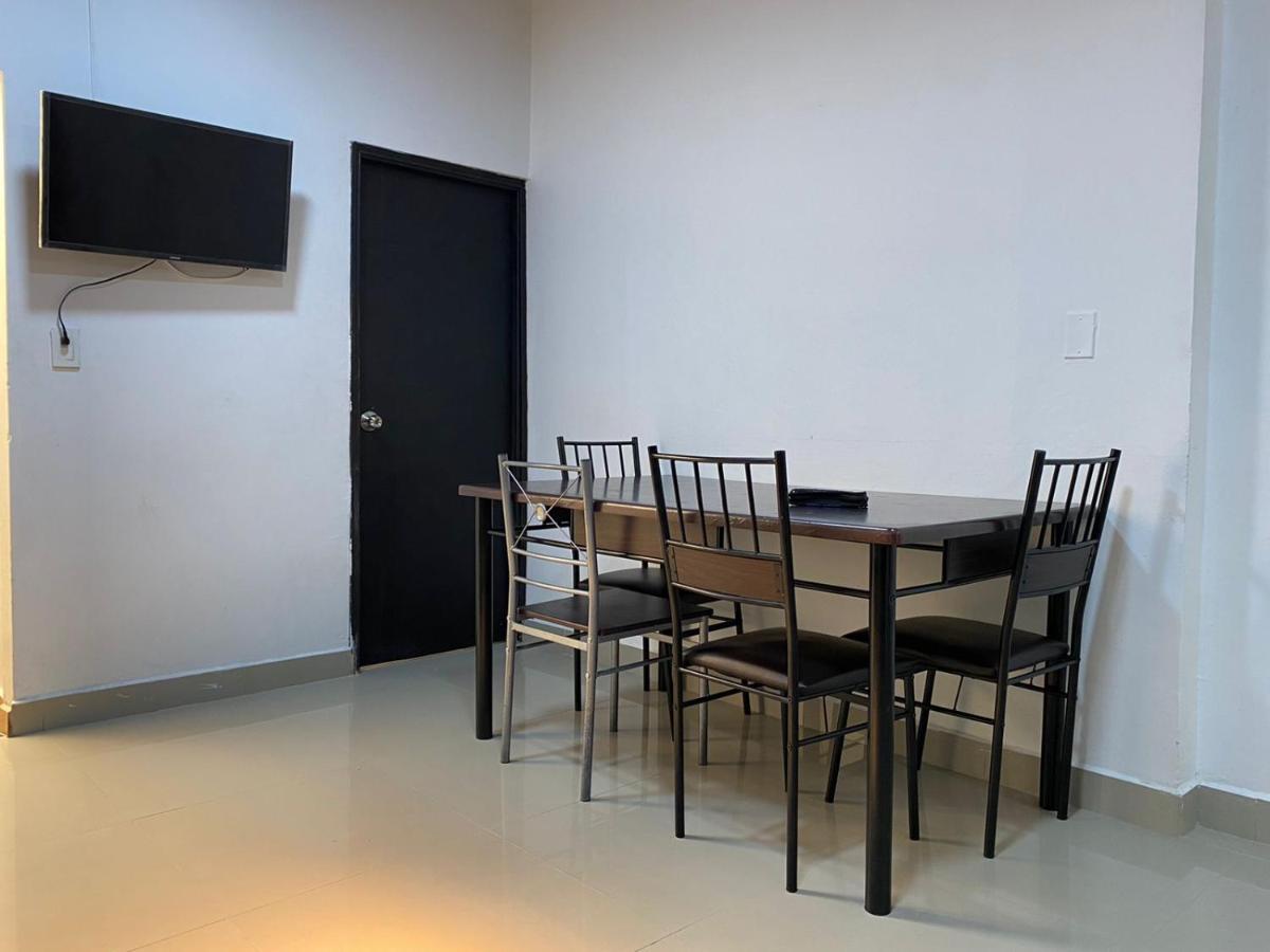 Apartamentos Excelente Ubicacion メデジン エクステリア 写真