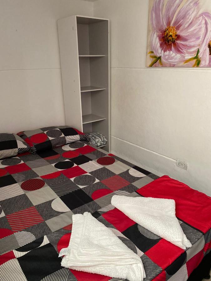 Apartamentos Excelente Ubicacion メデジン エクステリア 写真