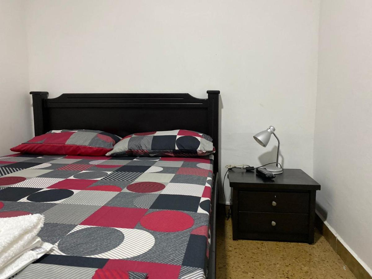 Apartamentos Excelente Ubicacion メデジン エクステリア 写真